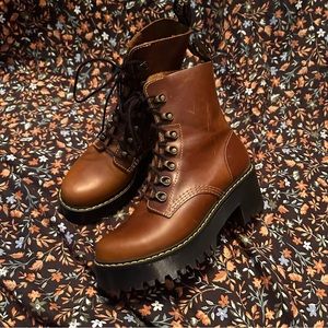 Dr. Martens Leona Women’s Boots Brown Size 7